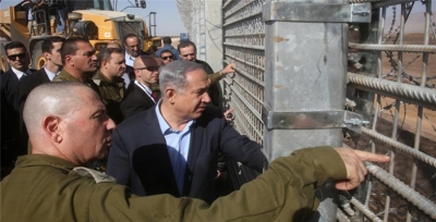 الجدار الفاصل على الحدود الأردنية الفلسطينية وأثره على قيام الدولة الفلسطينية